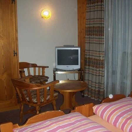 Hotel Walida Бёнинген Экстерьер фото