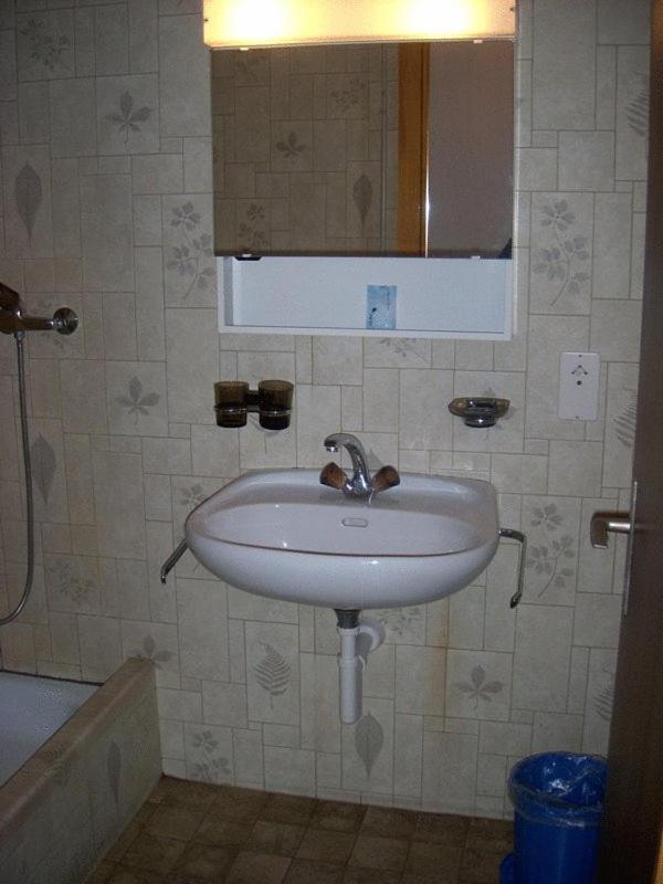 Hotel Walida Бёнинген Экстерьер фото